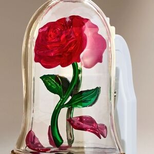 Enchanted Rose Glass Dome Decor